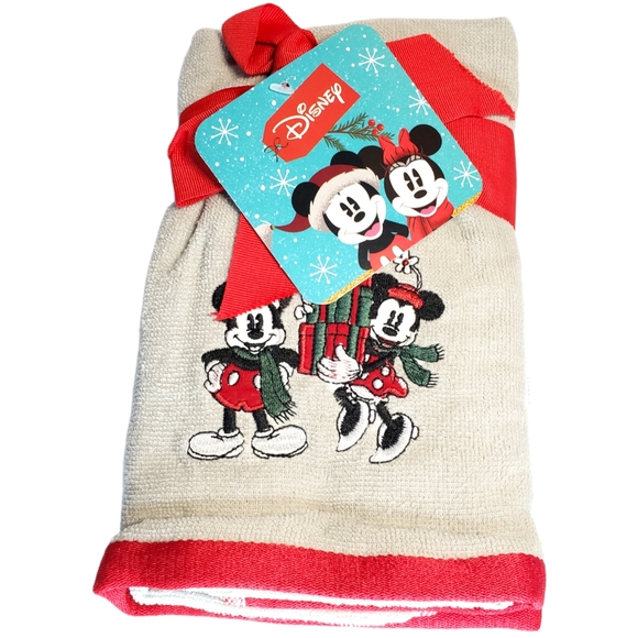 Disney Bath Mickey Minnie Mouse Christmas Hand Towels 2 Pack
